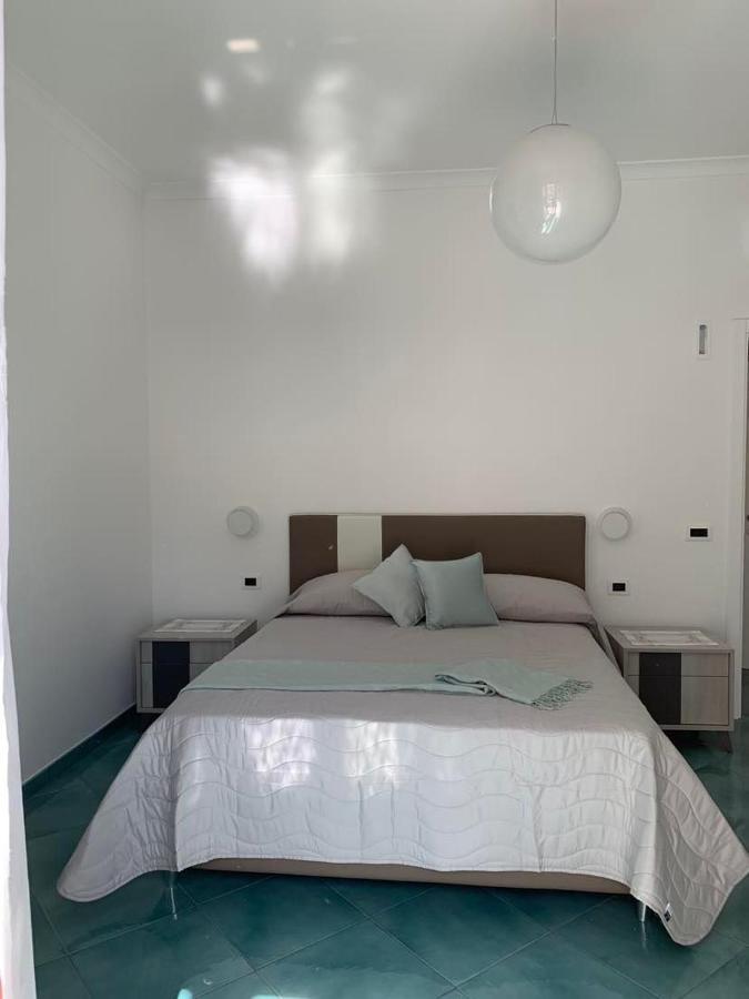 Casa Ausilia Bilocale Apartment Amalfi Bagian luar foto